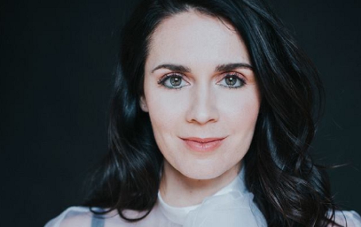 M�lissa D�sormeaux-Poulin pr�sente sa doublure dans Ruptures et elle lui ressemble tellement ! 