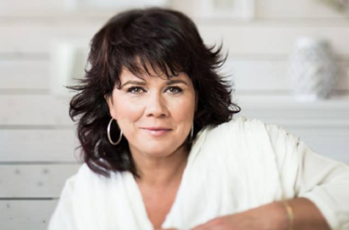 Suite � ses r�centes d�ceptions, Marina Orsini re�oit enfin une bonne nouvelle!