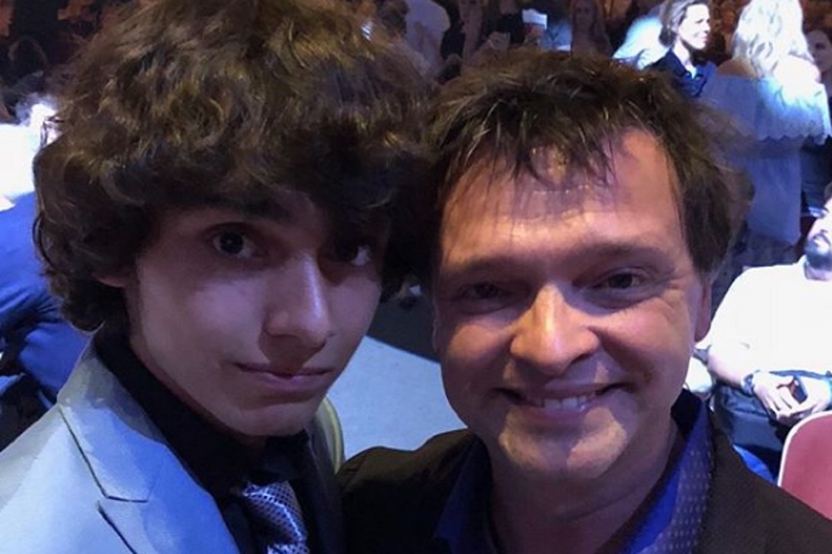 Marina Orsini publie une magnifique photo de son fils et de Serge Postigo pour la fte de pre